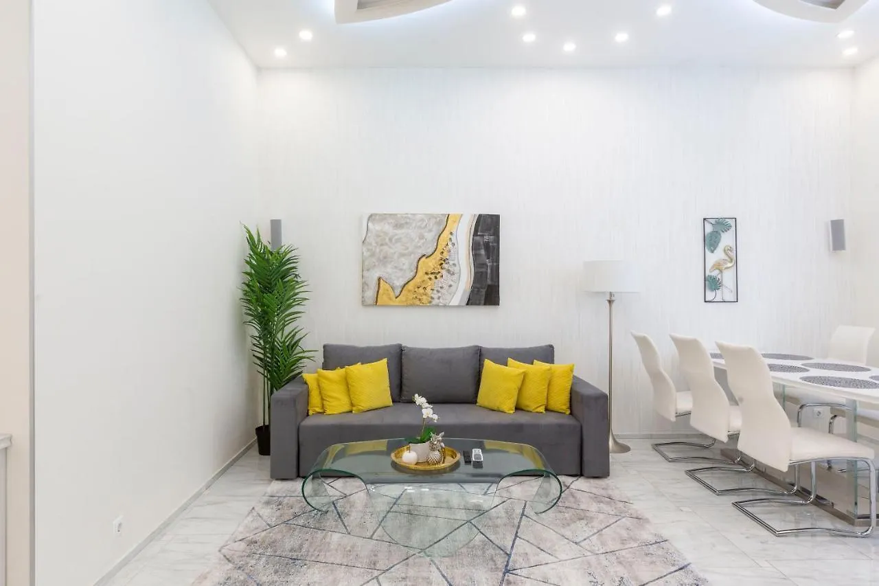 Luxurious Central Apartment Next To The Danube River Budapeszt