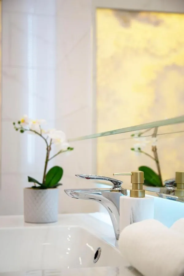 Luxurious Central Apartment Next To The Danube River Budapeszt