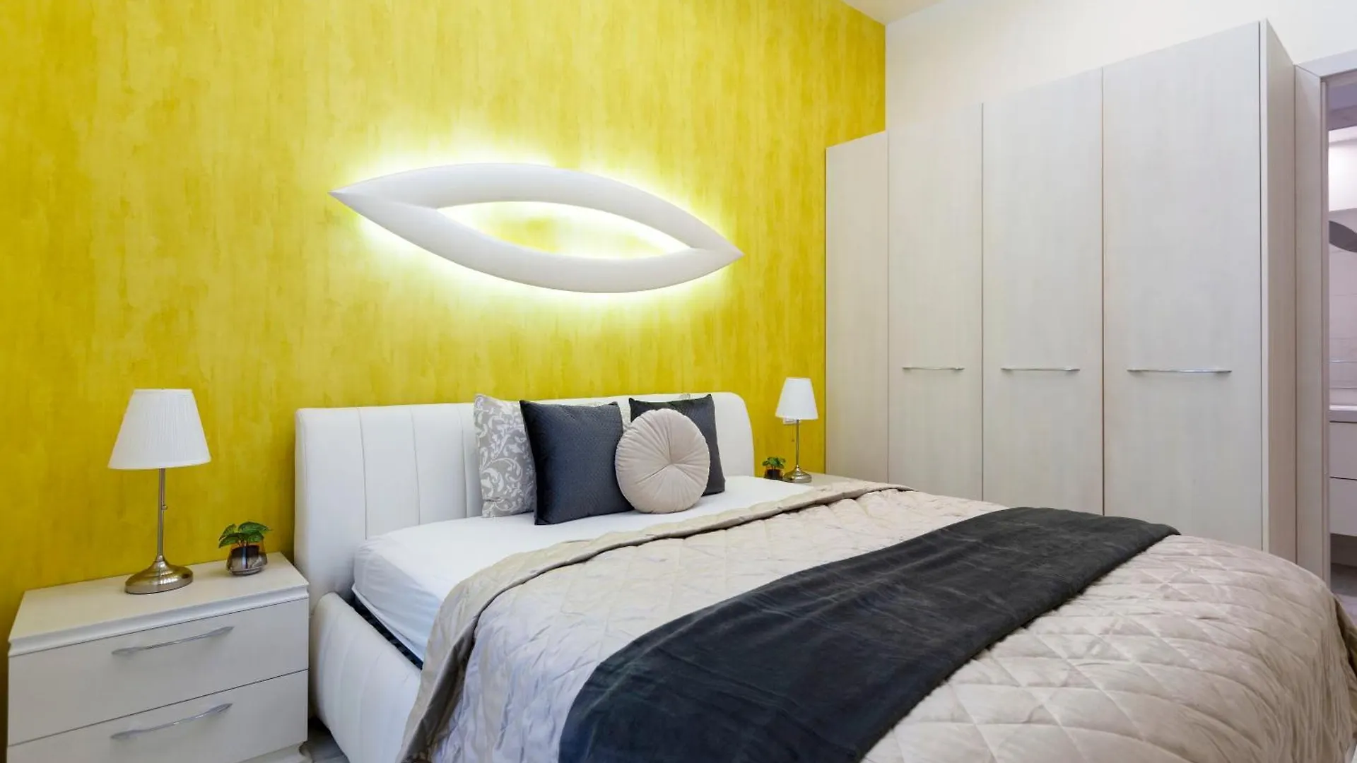 Luxurious Central Apartment Next To The Danube River Budapeszt Węgry