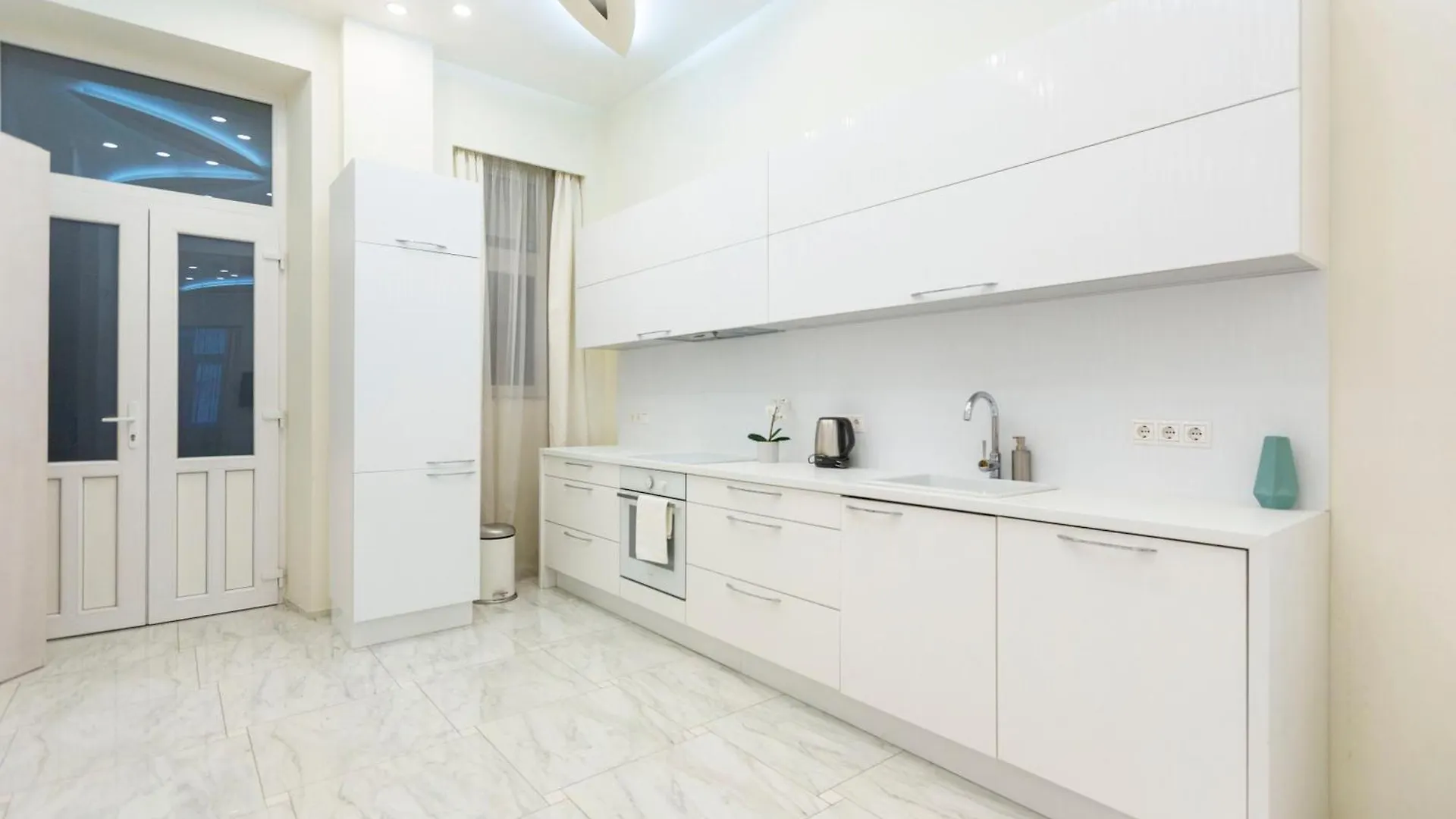 Luxurious Central Apartment Next To The Danube River Budapeszt 0*,  Węgry