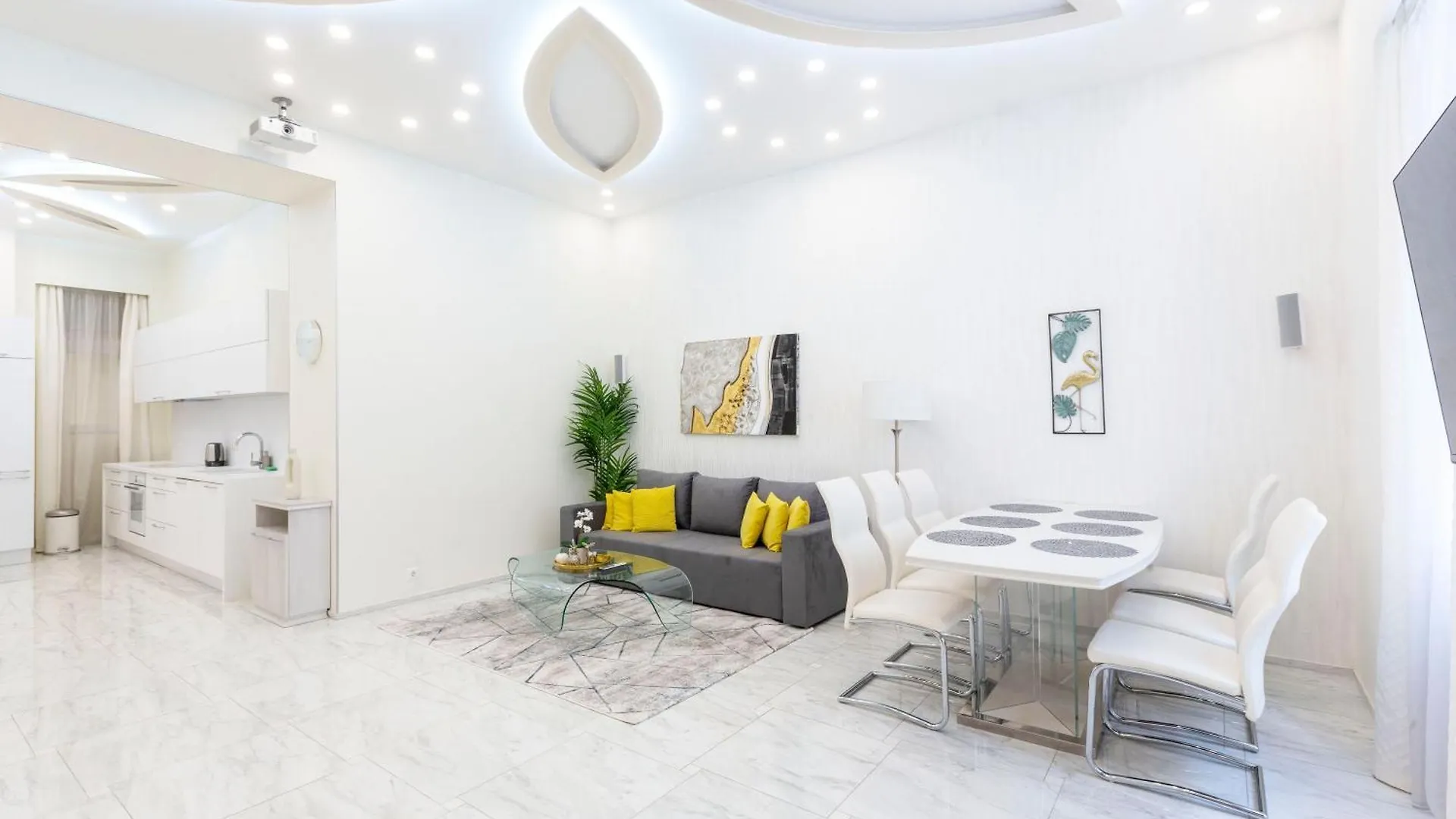 Luxurious Central Apartment Next To The Danube River Budapeszt